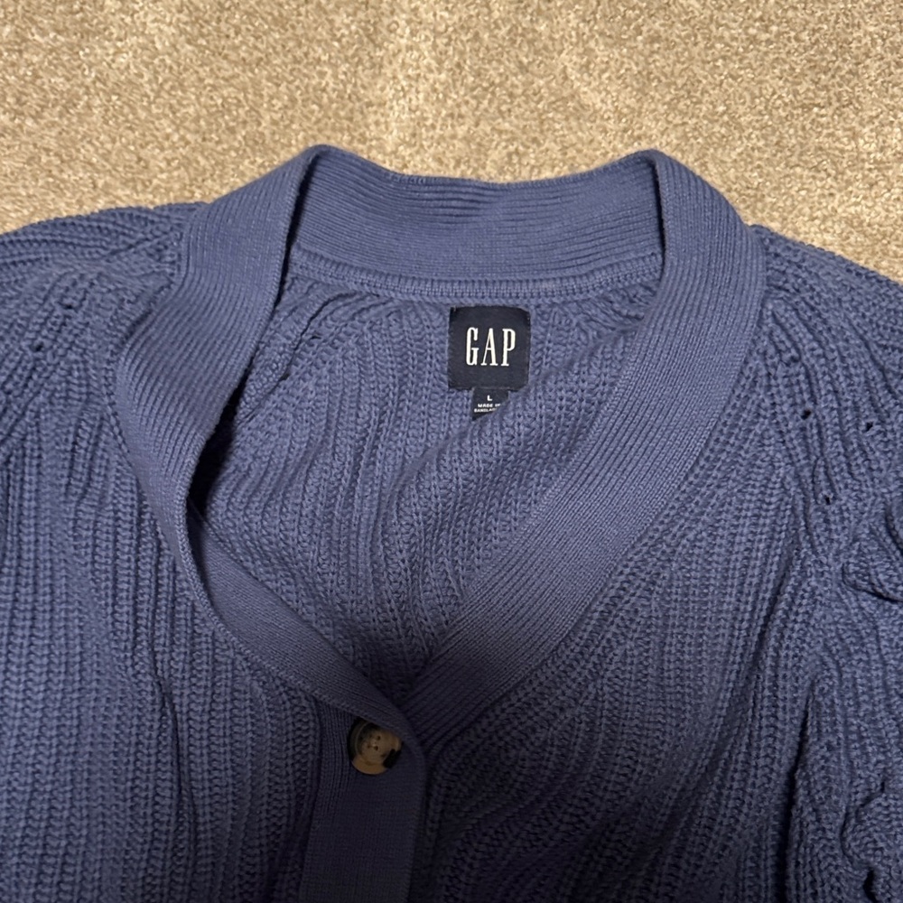 GAP Women's Textured Knit Cardigan in Navy